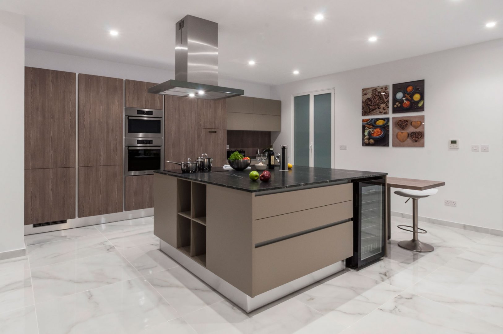 Sleek kitchens Brands International Ltd Official site