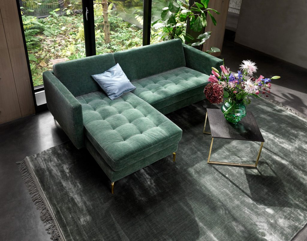Osaka sofa with chaise by BoConcept