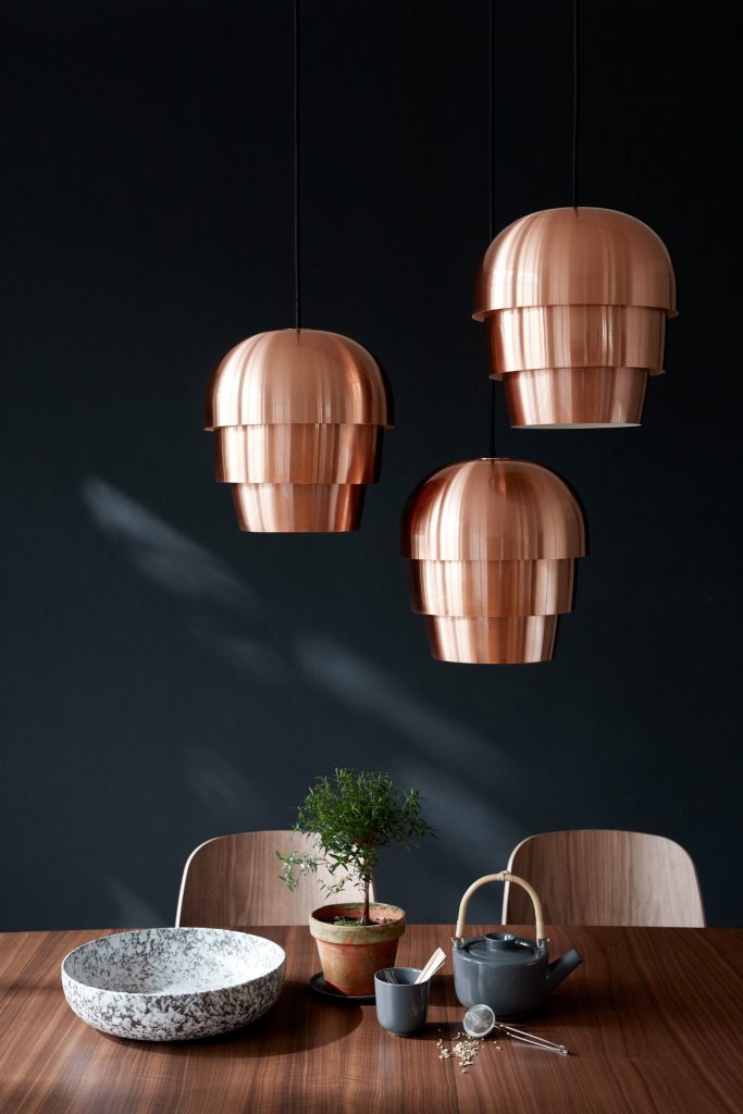 Pinecone pendant by BoConcept